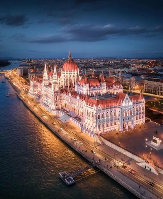 Budapest_Hungary_091721A