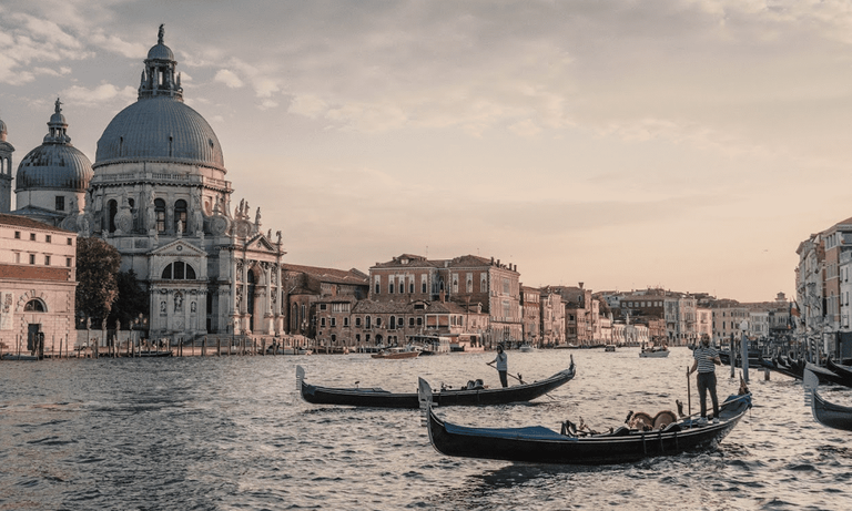 Venice_Italy_Walks_100120A